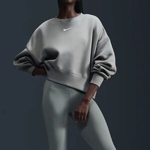 Nike 2 piece matching sweatsuit s/m